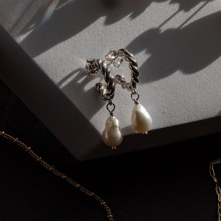 Helix Pearl Hoops