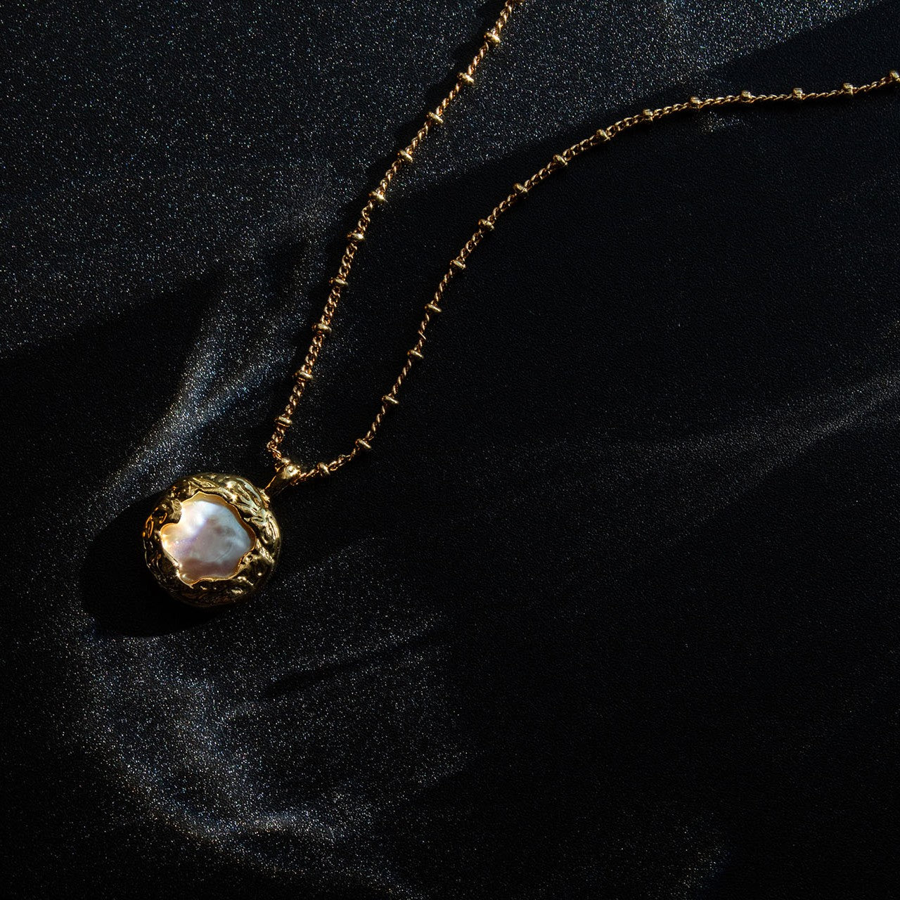 Aether Pearl Amulet
